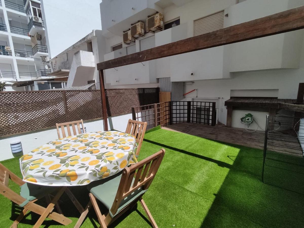 Ferienwohnung T1 Rosa Dos Ventos, A/C & Terrace - Casas & Papeis Armação de Pêra Exterior foto